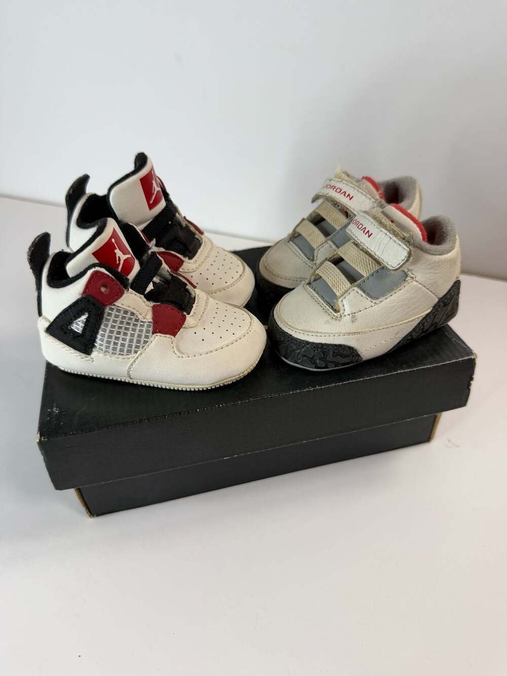 Air Jordan 4 Retro Fire Red Baby Crib Shoes Bundle of Two 365170-161